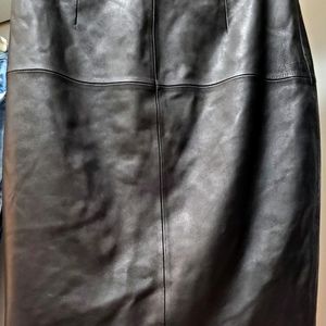 ANTONIO MELANI Black leather skirt